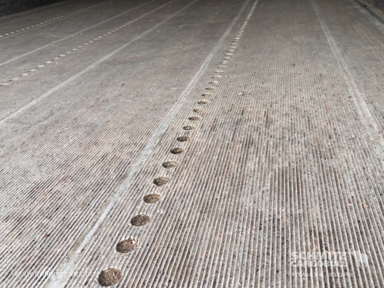 SCHMITZ Oplegger Vries Standard Taillift - Isotherm Auflieger: das Bild 3 SCHMITZ Oplegger Vries Standard Taillift - Isotherm Auflieger: das Bild 3