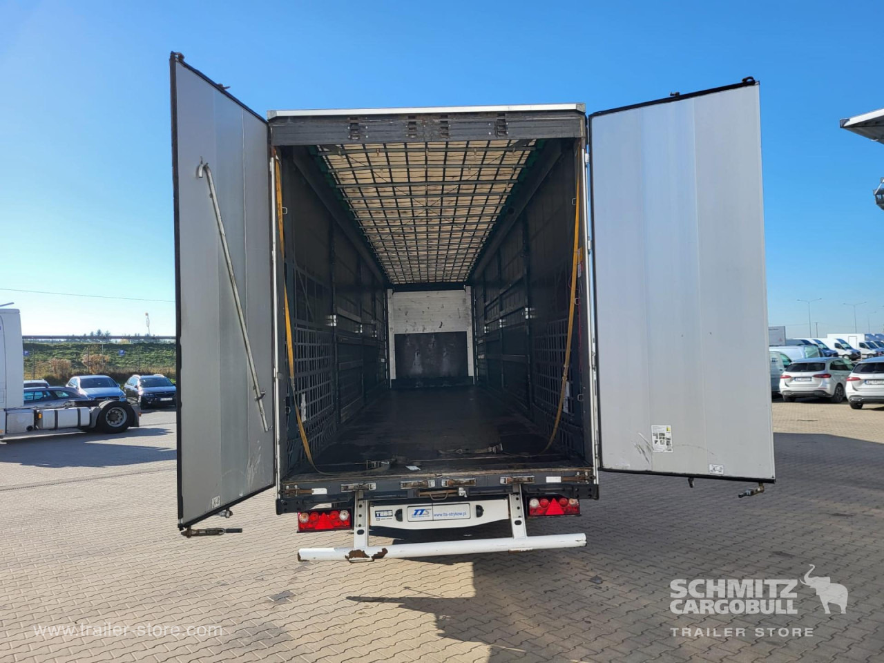 WIELTON Curtainsider Mega - Planenauflieger: das Bild 5 WIELTON Curtainsider Mega - Planenauflieger: das Bild 5