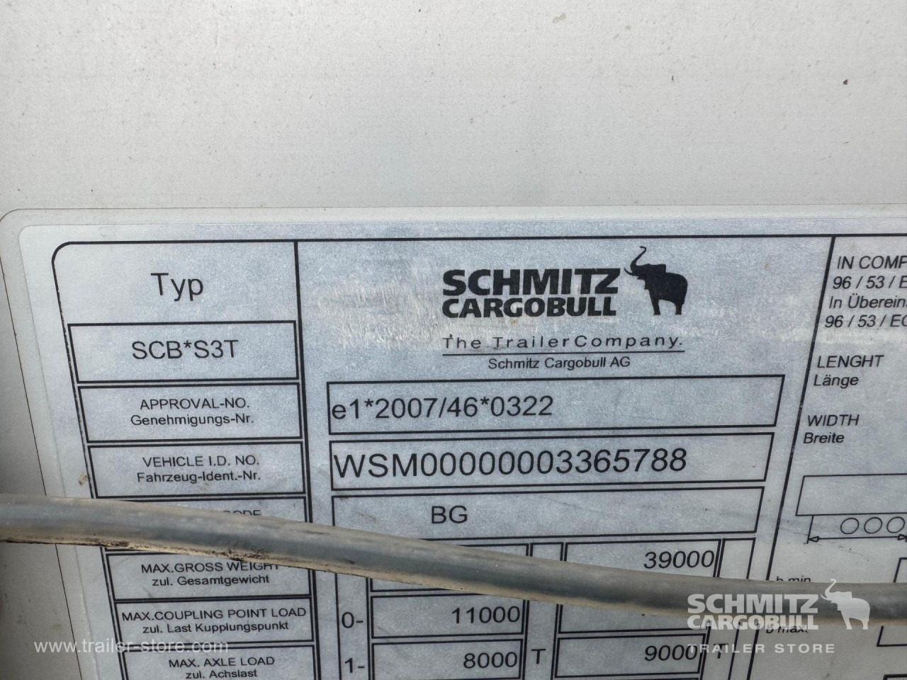 SCHMITZ Curtainsider Standard - Planenauflieger: das Bild 2 SCHMITZ Curtainsider Standard - Planenauflieger: das Bild 2