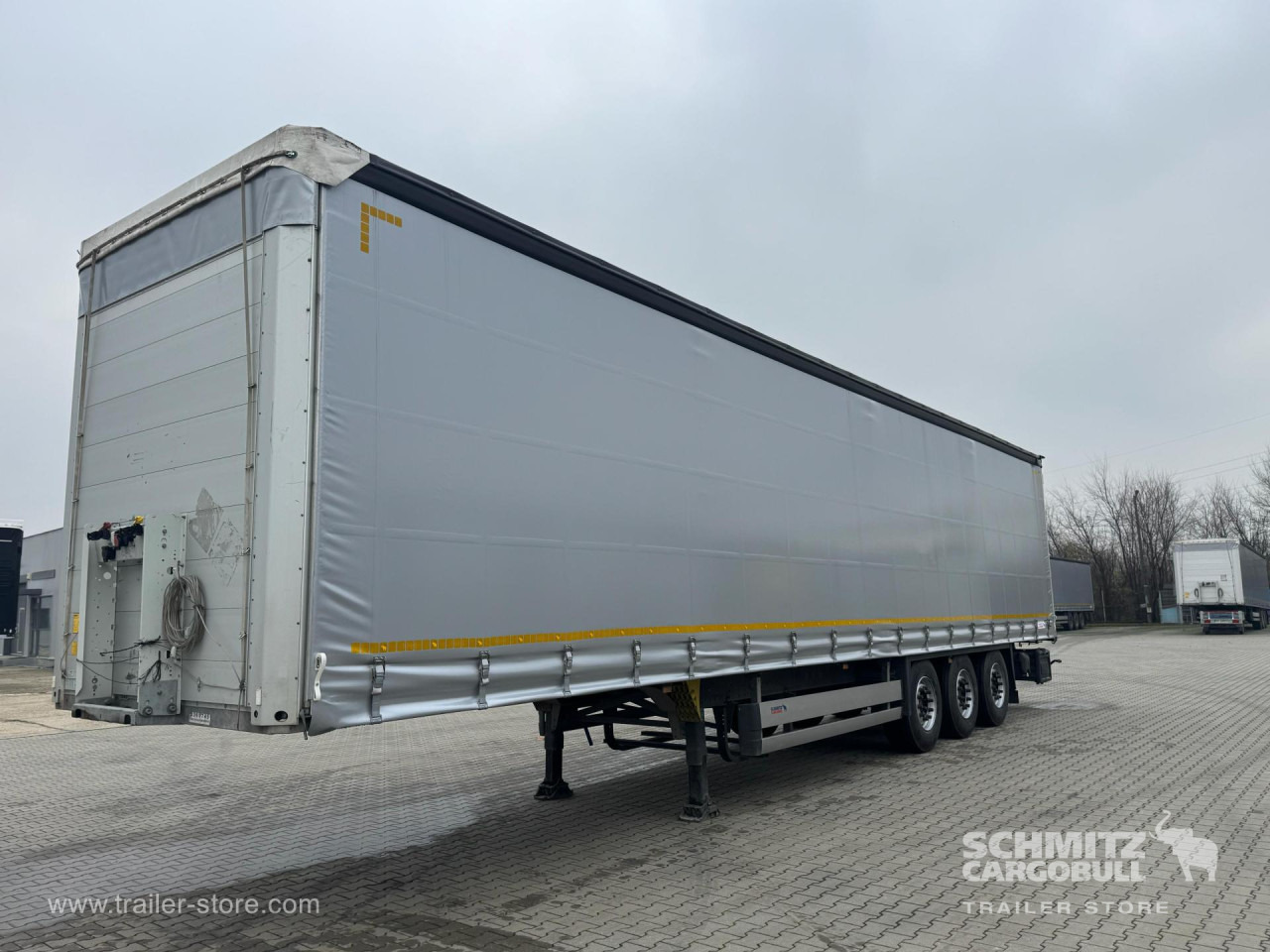 SCHMITZ Curtainsider Standard - Planenauflieger: das Bild 4 SCHMITZ Curtainsider Standard - Planenauflieger: das Bild 4