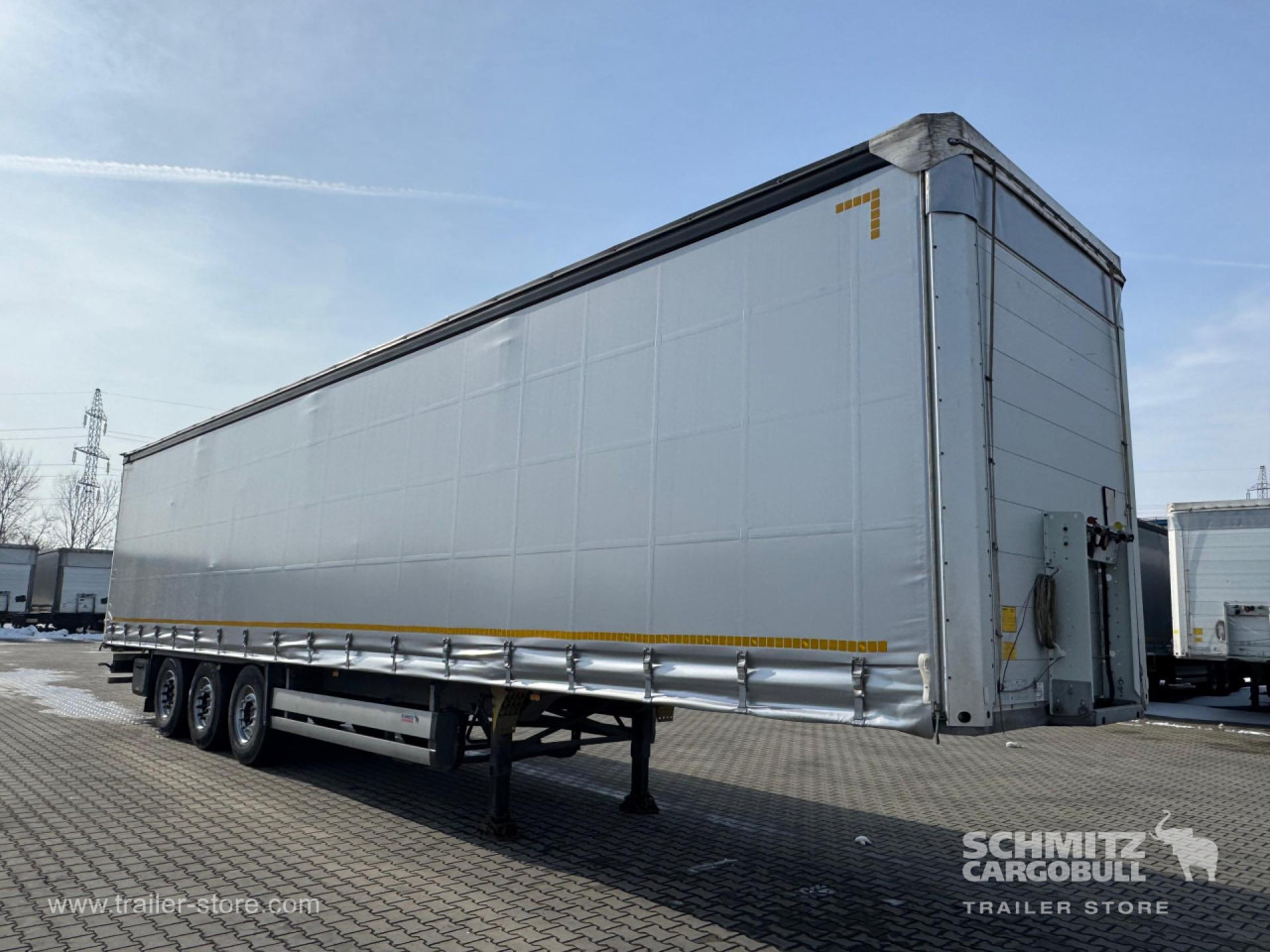SCHMITZ Curtainsider Standard - Planenauflieger: das Bild 1 SCHMITZ Curtainsider Standard - Planenauflieger: das Bild 1