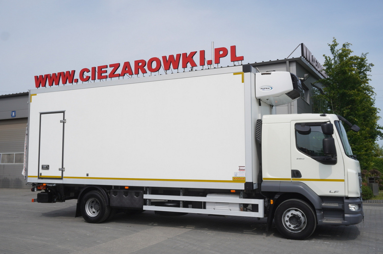 DAF LF 16.260 / Jegger Refrigerator / Carrier Supra 750 / DHOLLANDIA 1500 kg / Sleeper cab - Kühlkoffer LKW: das Bild 2 DAF LF 16.260 / Jegger Refrigerator / Carrier Supra 750 / DHOLLANDIA 1500 kg / Sleeper cab - Kühlkoffer LKW: das Bild 2