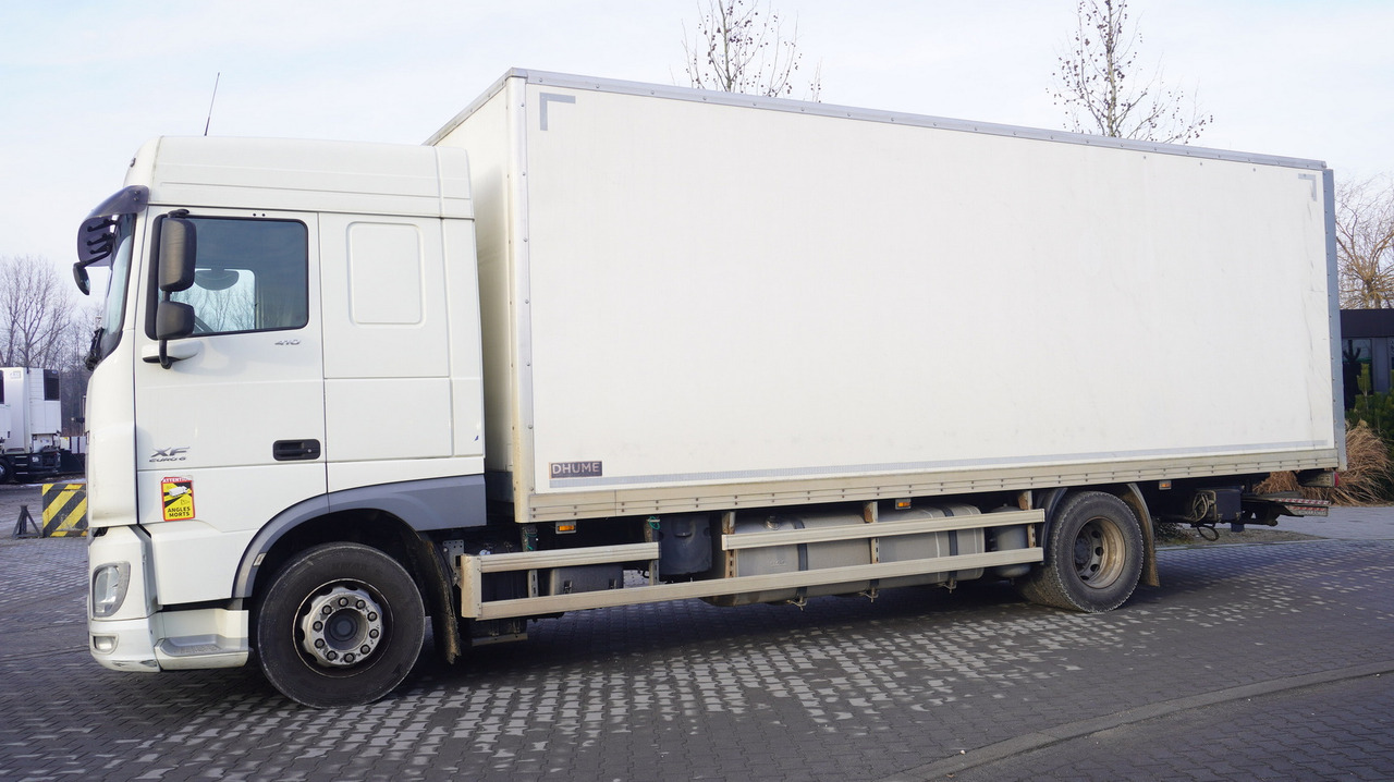 DAF XF 410 EURO 6 /410 HP / 20 EPAL / Dhollandia lift 1500 kg - Koffer LKW: das Bild 3 DAF XF 410 EURO 6 /410 HP / 20 EPAL / Dhollandia lift 1500 kg - Koffer LKW: das Bild 3