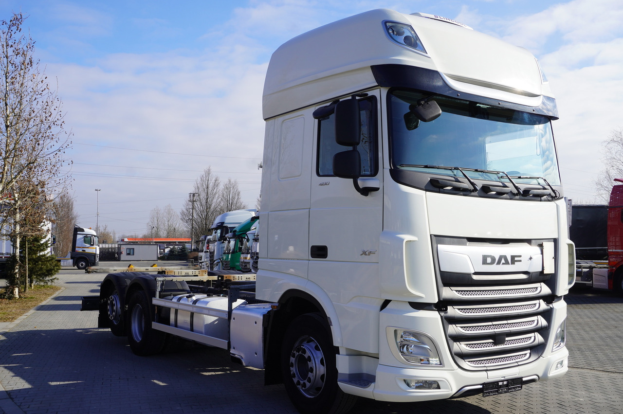DAF XF 480 SSC / 6x2 / BDF / standard / 380 tho.km - Fahrgestell LKW: das Bild 3 DAF XF 480 SSC / 6x2 / BDF / standard / 380 tho.km - Fahrgestell LKW: das Bild 3