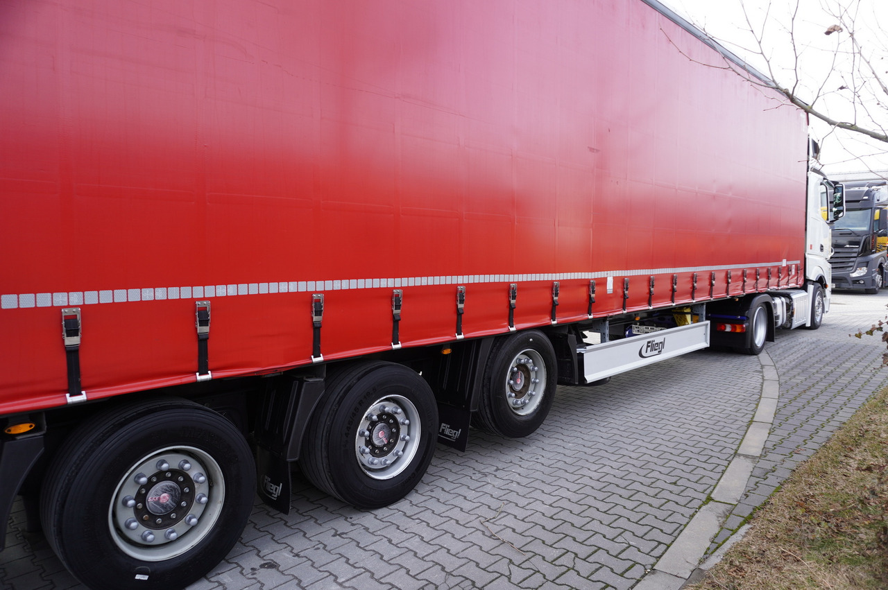 FLIEGL SDS 01 Coilmulde semi-trailer - Schubboden Auflieger: das Bild 4 FLIEGL SDS 01 Coilmulde semi-trailer - Schubboden Auflieger: das Bild 4
