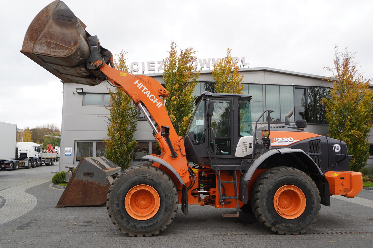 HITACHI ZW220 articulated loader / 2 buckets – Leasing HITACHI ZW220 articulated loader / 2 buckets: das Bild 10