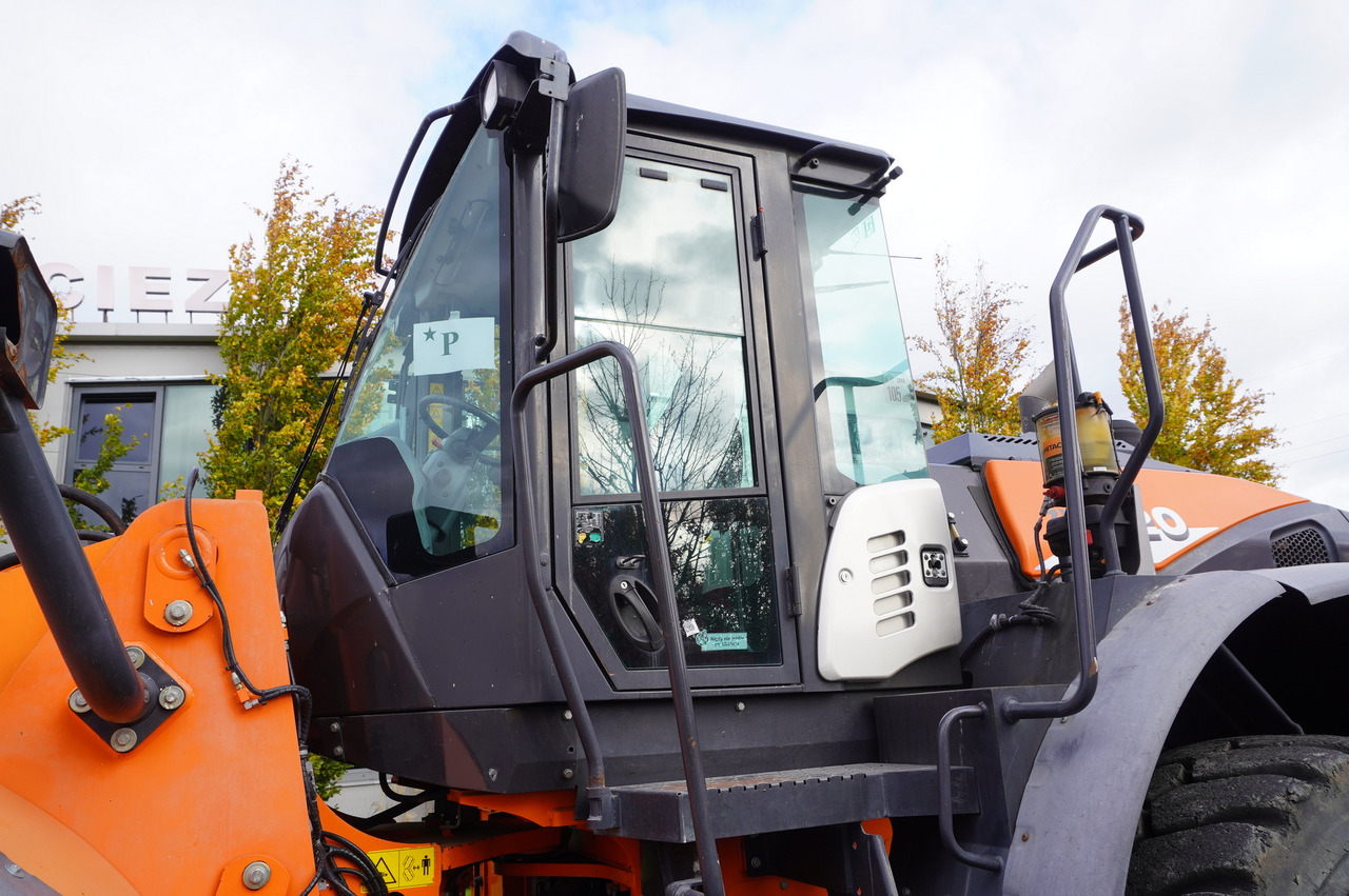 HITACHI ZW220 articulated loader / 2 buckets – Leasing HITACHI ZW220 articulated loader / 2 buckets: das Bild 23