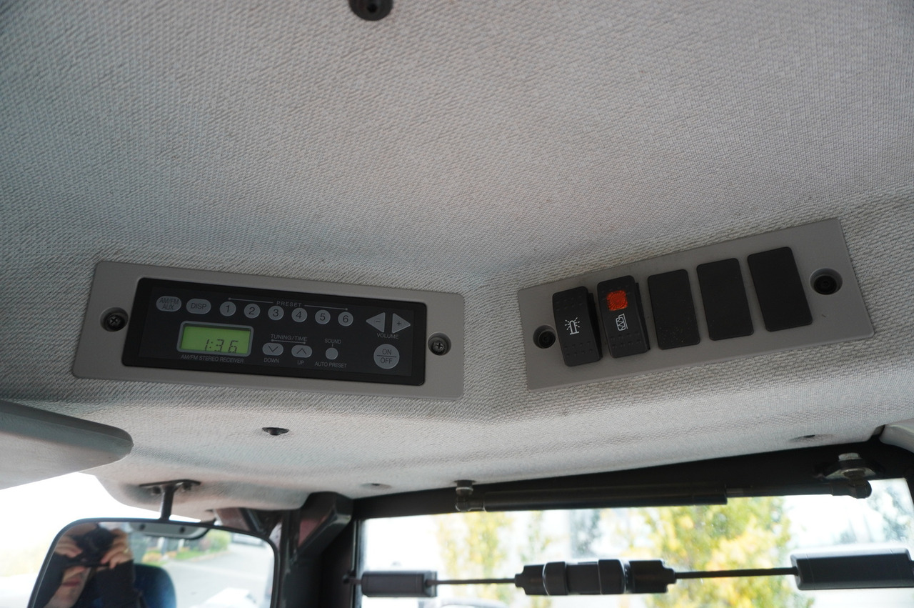 HITACHI ZW220 articulated loader / 2 buckets – Leasing HITACHI ZW220 articulated loader / 2 buckets: das Bild 27