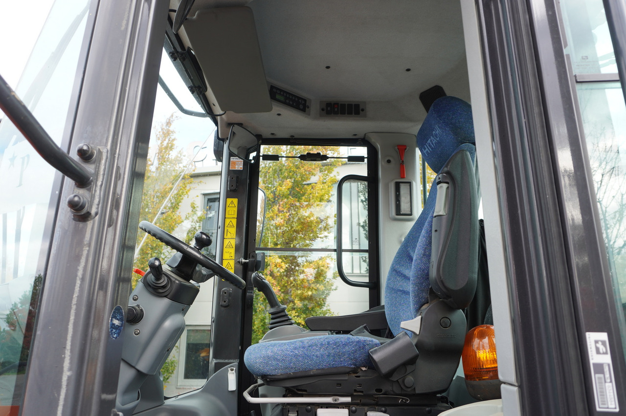 HITACHI ZW220 articulated loader / 2 buckets – Leasing HITACHI ZW220 articulated loader / 2 buckets: das Bild 24