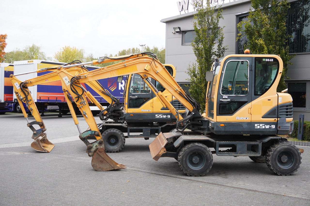 Hyundai Robex 55W-9 Wheeled Excavator 5.5t / 2pcs - Minibagger: das Bild 2 Hyundai Robex 55W-9 Wheeled Excavator 5.5t / 2pcs - Minibagger: das Bild 2
