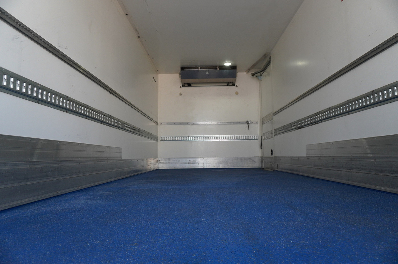 IVECO Eurocargo 100-190 4x2 E6 / Refrigerator / Dhollandia 1.5 T - Kühlkoffer LKW: das Bild 5 IVECO Eurocargo 100-190 4x2 E6 / Refrigerator / Dhollandia 1.5 T - Kühlkoffer LKW: das Bild 5