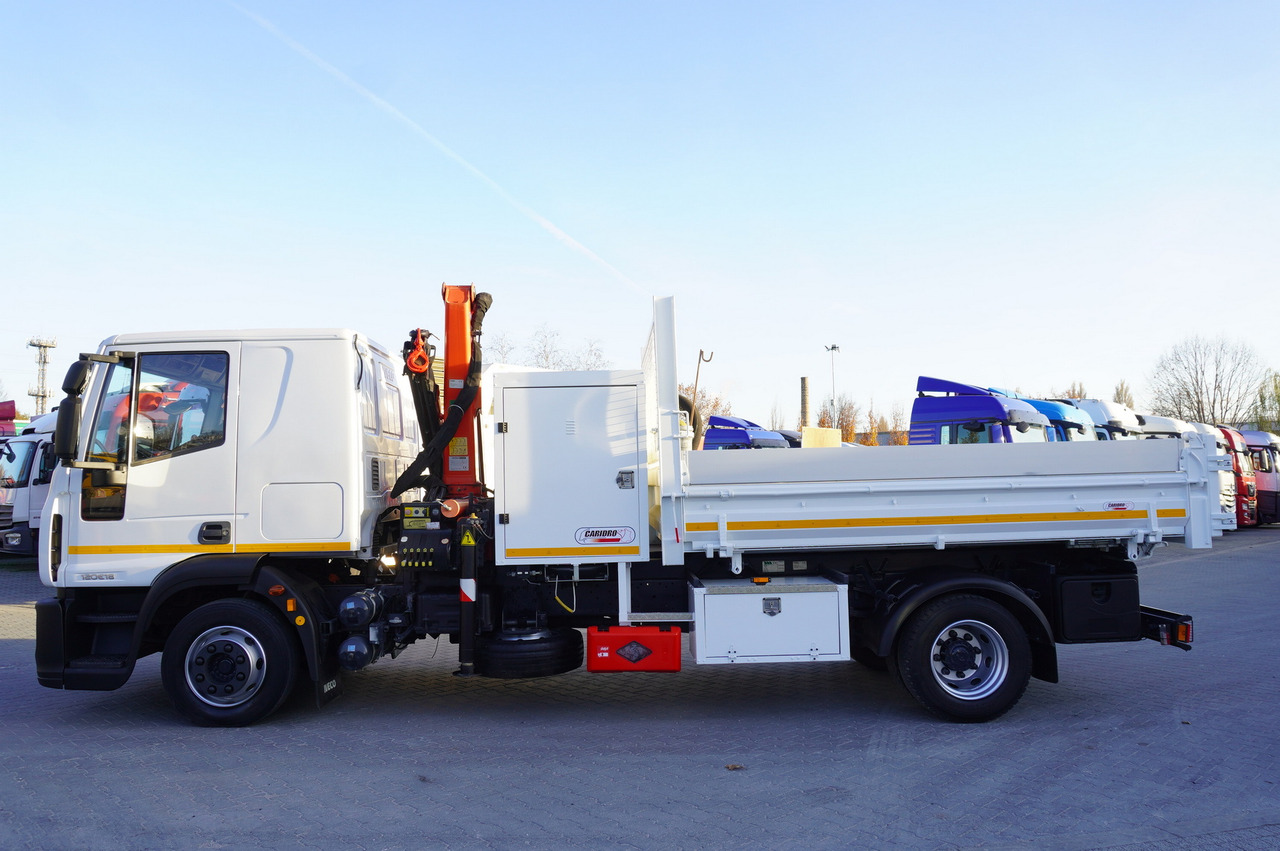 IVECO Eurocargo 120E18 Crane Palfinger / 3-way tipper / sleeper cab - Pritsche LKW, Autokran: das Bild 5 IVECO Eurocargo 120E18 Crane Palfinger / 3-way tipper / sleeper cab - Pritsche LKW, Autokran: das Bild 5
