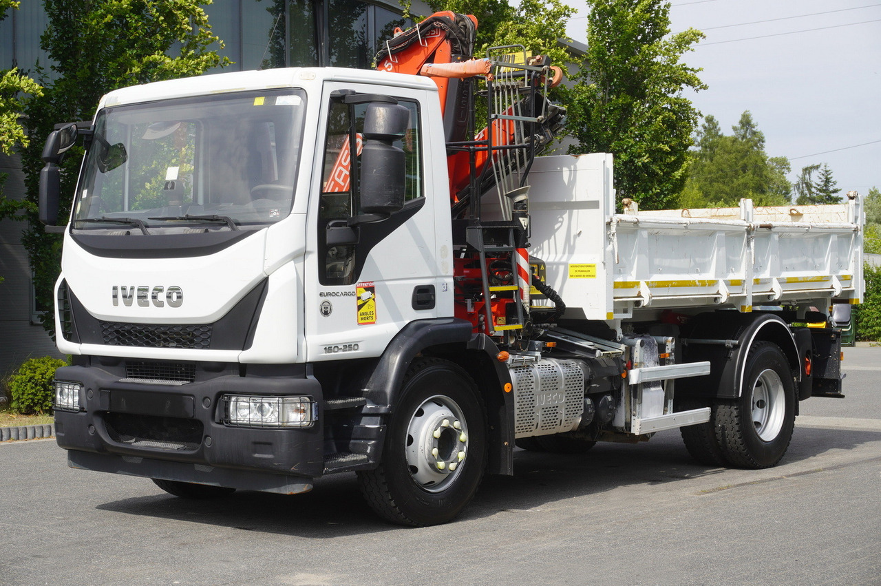 IVECO Eurocargo 160-250 / Fassi F95 crane / 120 tho. km / 3-sided tipper - Autokran: das Bild 3 IVECO Eurocargo 160-250 / Fassi F95 crane / 120 tho. km / 3-sided tipper - Autokran: das Bild 3
