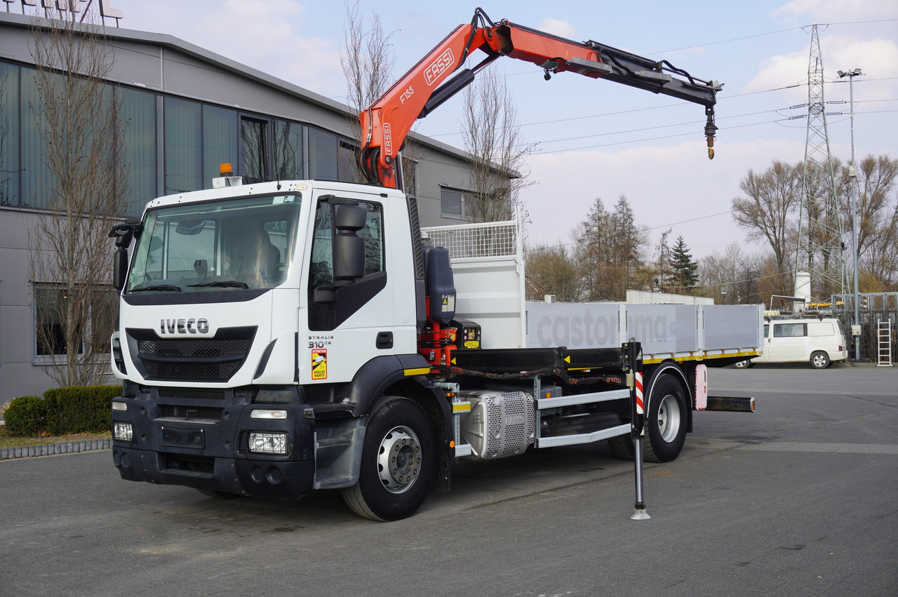 IVECO STRALIS 310 E6 / HDS FASSI 155 6.2 T / 250 thousand km - Autokran: das Bild 1 IVECO STRALIS 310 E6 / HDS FASSI 155 6.2 T / 250 thousand km - Autokran: das Bild 1