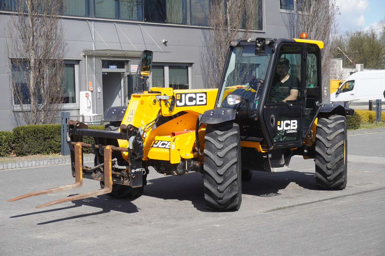 Radlader JCB 526-56 AGRI Plus / 5.6 m telescopic loader / joystick: das Bild 21