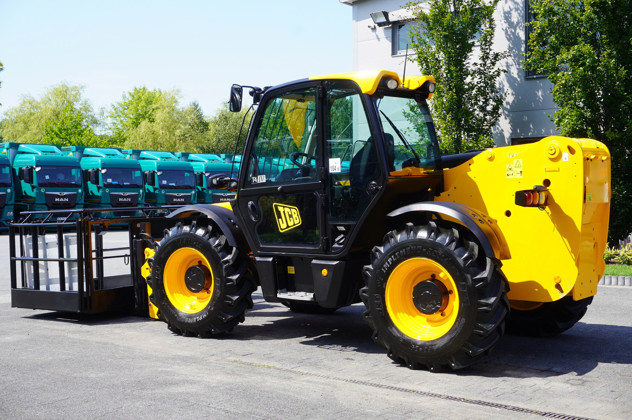 JCB 535-95 / 3.5 T / range 9.5 m / joystick - Teleskopradlader: das Bild 3 JCB 535-95 / 3.5 T / range 9.5 m / joystick - Teleskopradlader: das Bild 3