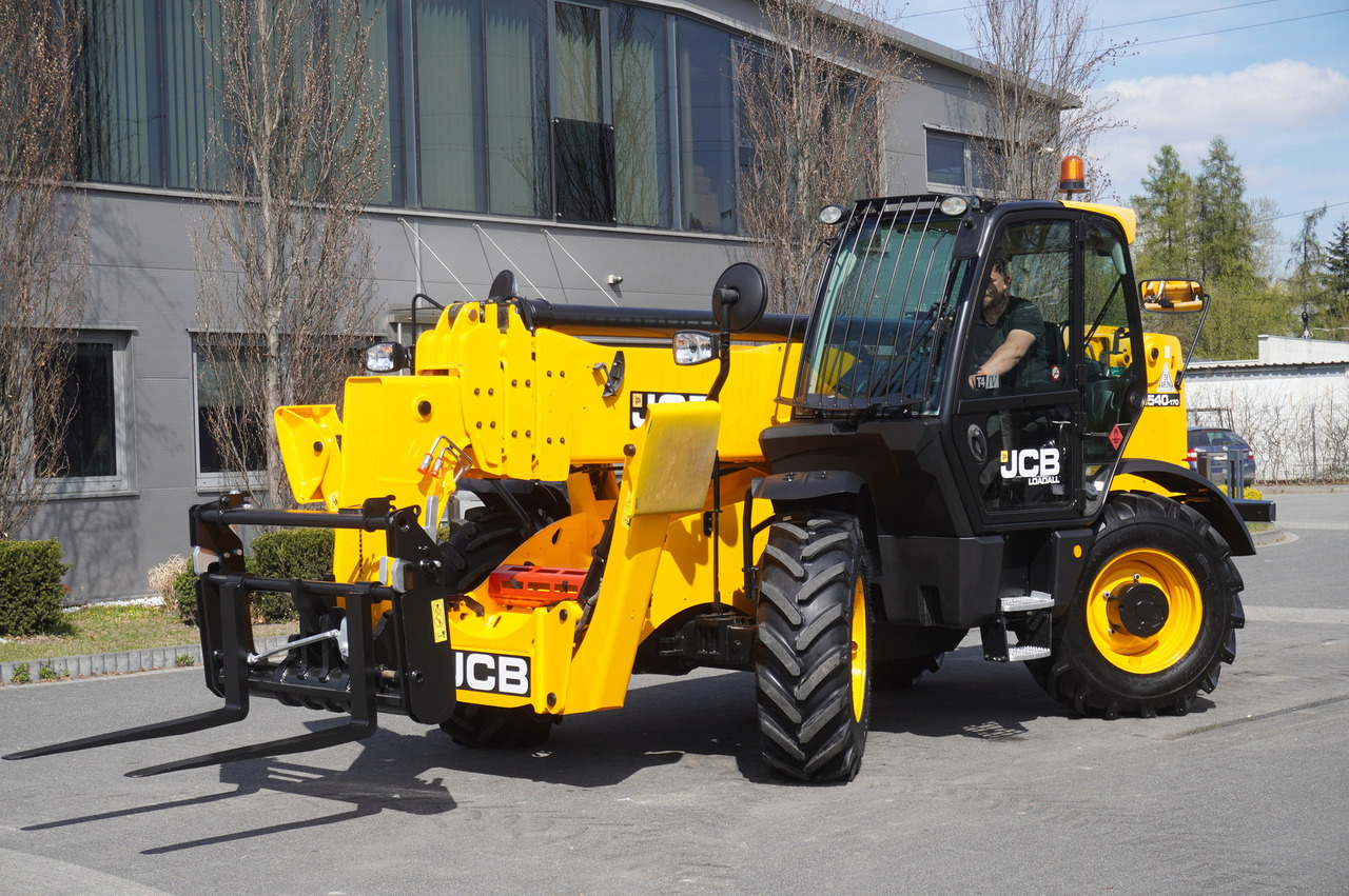 Radlader JCB 540-170 Telescopic Loader / 17m / joystick: das Bild 12