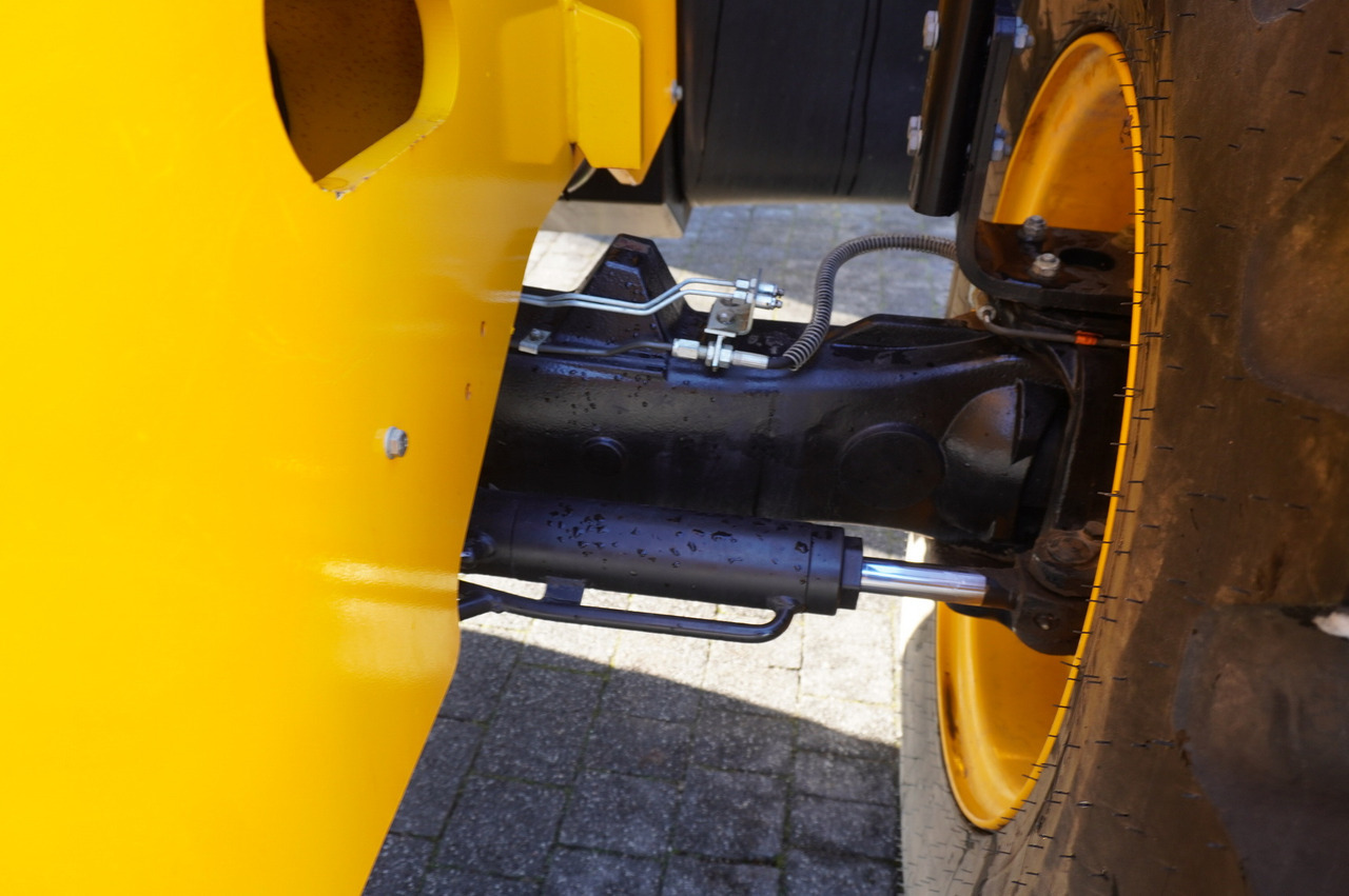 Radlader JCB 540-170 Telescopic Loader / 17m / joystick: das Bild 28