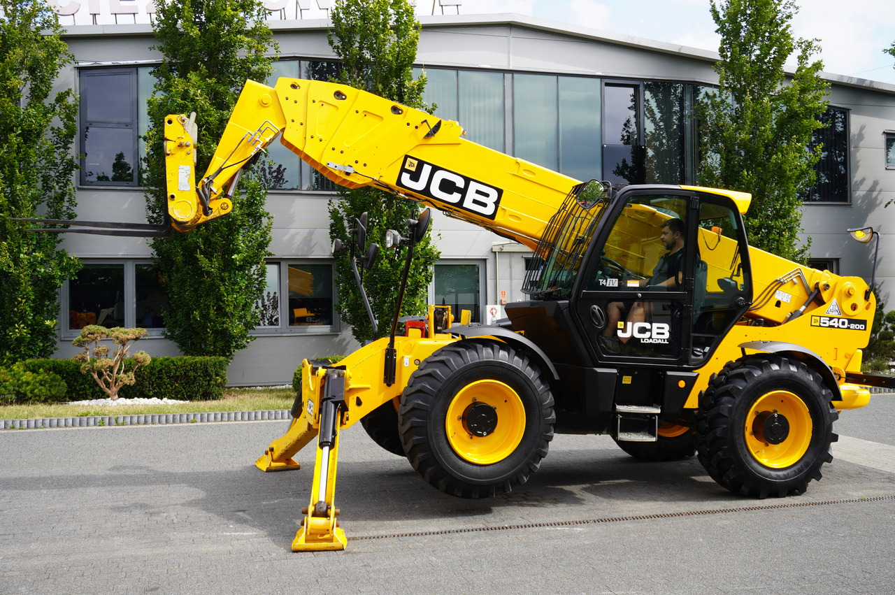 Teleskopradlader JCB 540-200 telehandler / extension 20m: das Bild 1