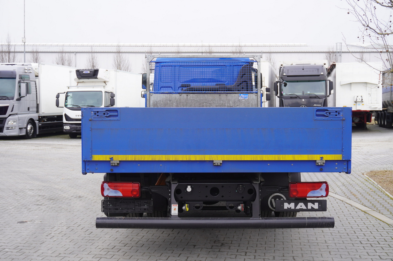 MAN TGM 15.250 / 160,000 km! / 2021 / Flatbed 18 EPAL / 8.8 t capacity - Pritsche LKW: das Bild 4 MAN TGM 15.250 / 160,000 km! / 2021 / Flatbed 18 EPAL / 8.8 t capacity - Pritsche LKW: das Bild 4
