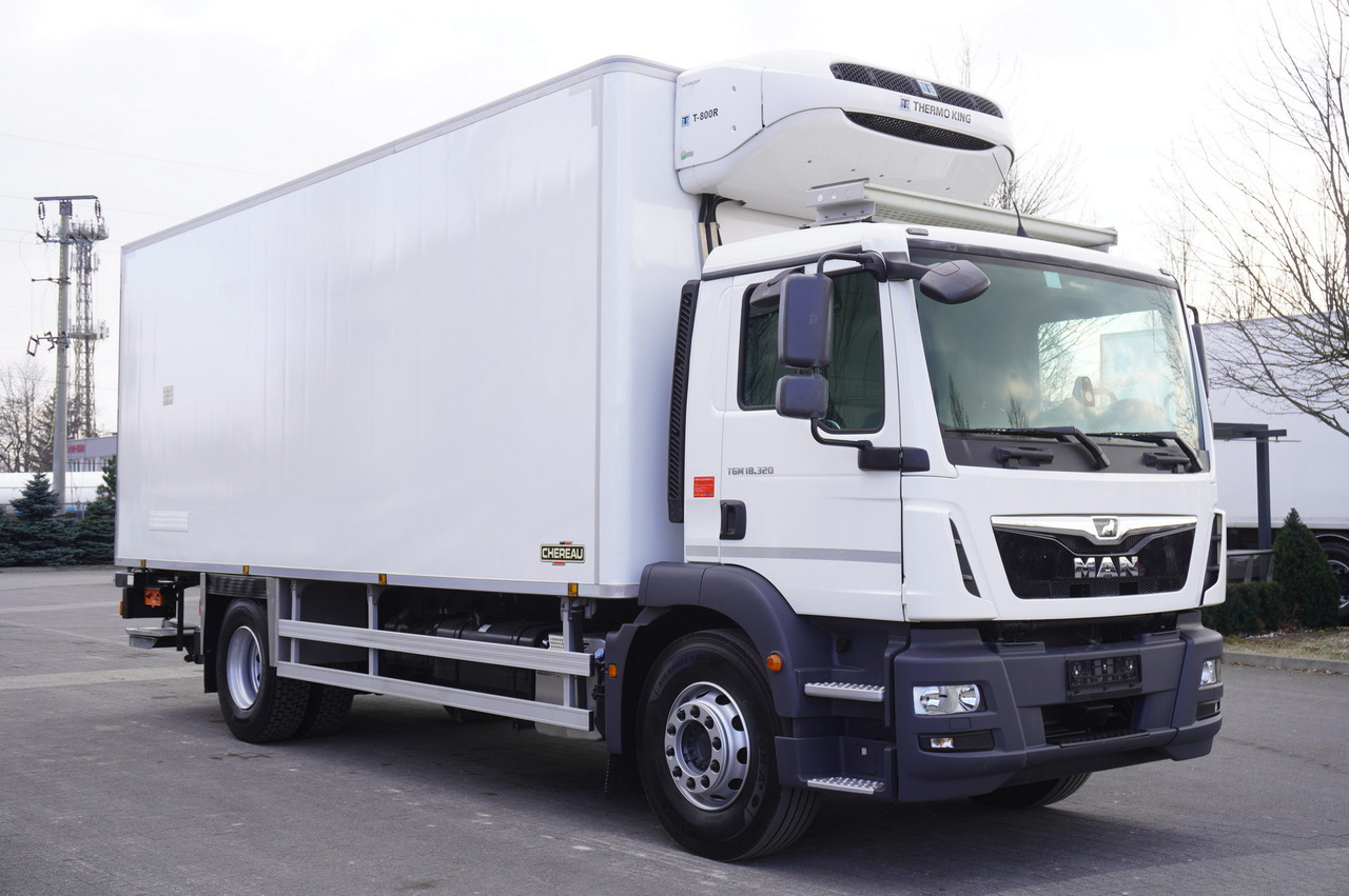 MAN TGM 18.320 / CHEREAU meat hook refrigerator / Carcass elevator - Kühlkoffer LKW: das Bild 1 MAN TGM 18.320 / CHEREAU meat hook refrigerator / Carcass elevator - Kühlkoffer LKW: das Bild 1