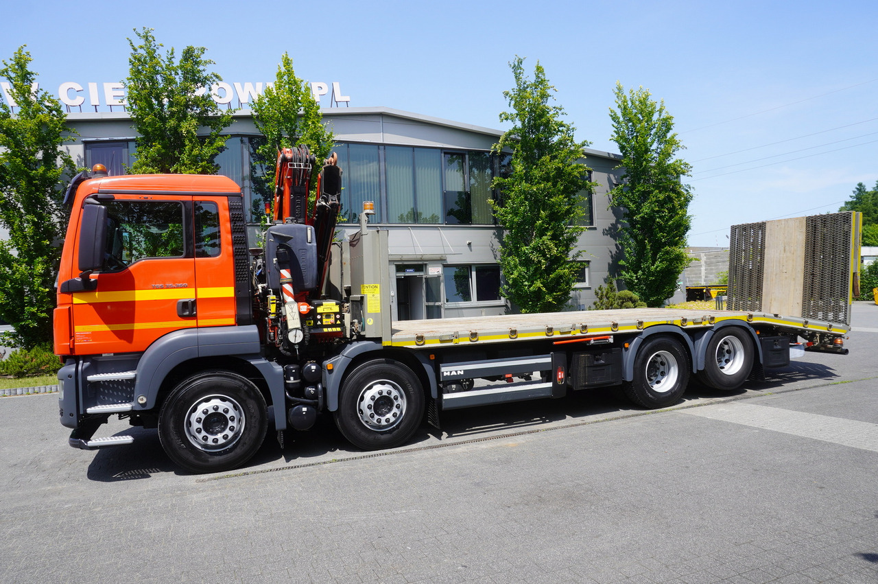 MAN TGS 35.360 E6 8x2 / FASSI F235 crane / 6.5 T cap. / 8.3 m reach - Autotransporter LKW, Autokran: das Bild 4 MAN TGS 35.360 E6 8x2 / FASSI F235 crane / 6.5 T cap. / 8.3 m reach - Autotransporter LKW, Autokran: das Bild 4