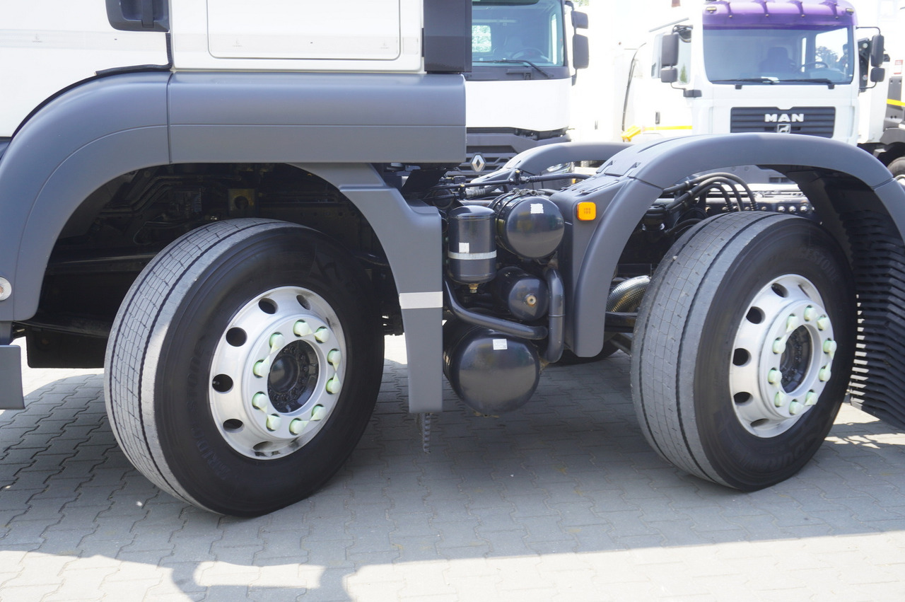 Fahrgestell LKW MAN TGS 35.420 8x2 / Chassis 6.4 m / 3 steered axles: das Bild 9