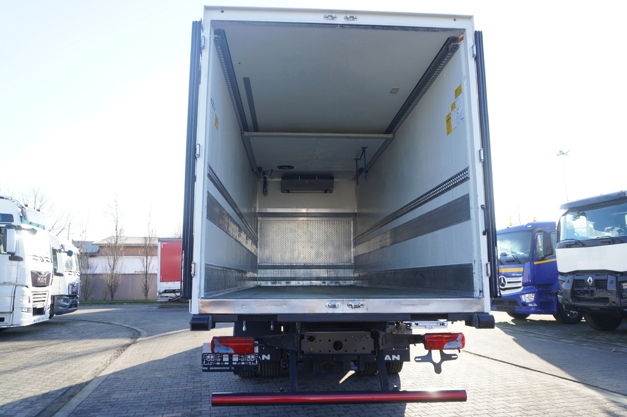 MAN TGX 18.430 E6 / Meyer 19 EPAL refrigerator / Sleeper cab - Kühlkoffer LKW: das Bild 5 MAN TGX 18.430 E6 / Meyer 19 EPAL refrigerator / Sleeper cab - Kühlkoffer LKW: das Bild 5
