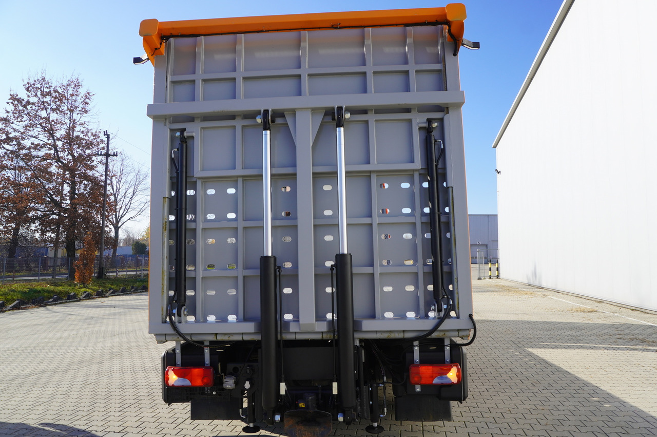 MAN TGX 26.500 6x2 E6 / NEW Tow truck superstructure 8.75 m / steered axle - Abschleppwagen: das Bild 4 MAN TGX 26.500 6x2 E6 / NEW Tow truck superstructure 8.75 m / steered axle - Abschleppwagen: das Bild 4