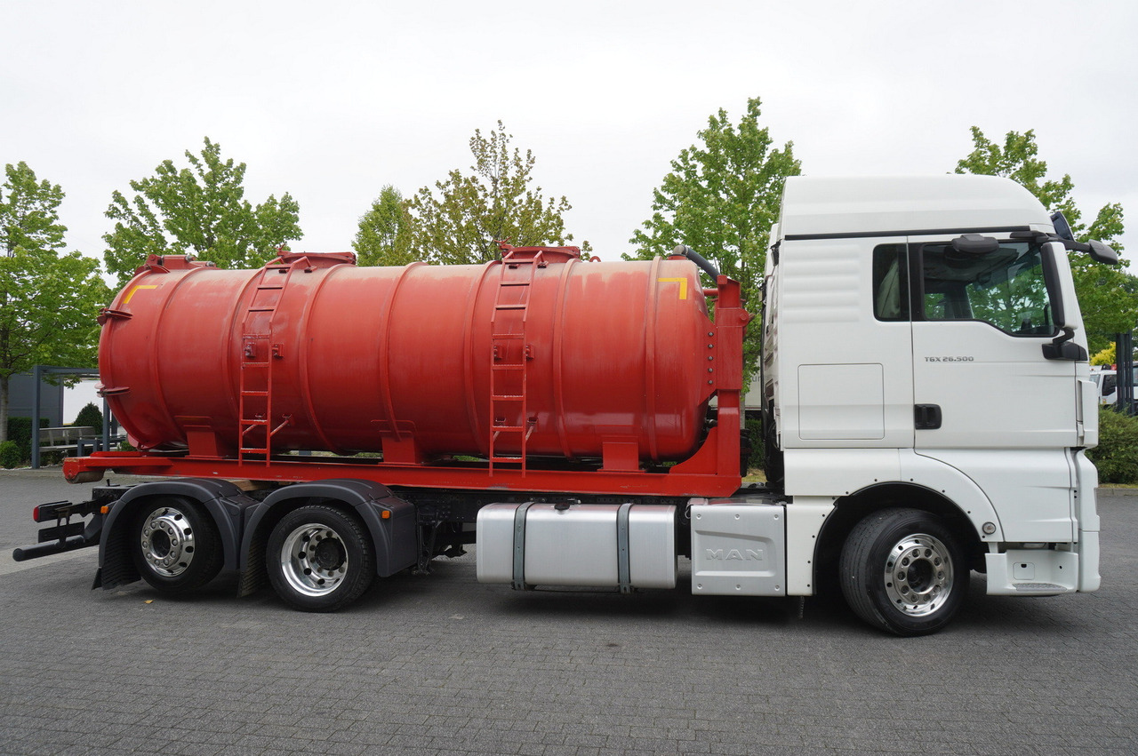 MAN TGX 26.500 / NEW Stal Septic barrel 13000 l / steering 3rd axle - Güllefass: das Bild 5 MAN TGX 26.500 / NEW Stal Septic barrel 13000 l / steering 3rd axle - Güllefass: das Bild 5