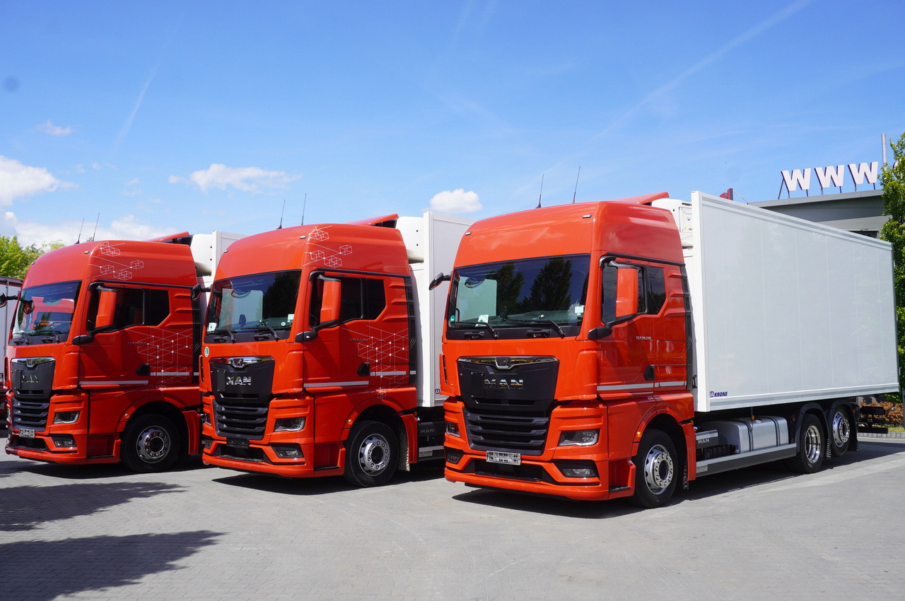 MAN TGX 26.510 / 2022 / New Krone refrigerator bitemperature / Dopplestock / 4 units - Kühlkoffer LKW: das Bild 1 MAN TGX 26.510 / 2022 / New Krone refrigerator bitemperature / Dopplestock / 4 units - Kühlkoffer LKW: das Bild 1