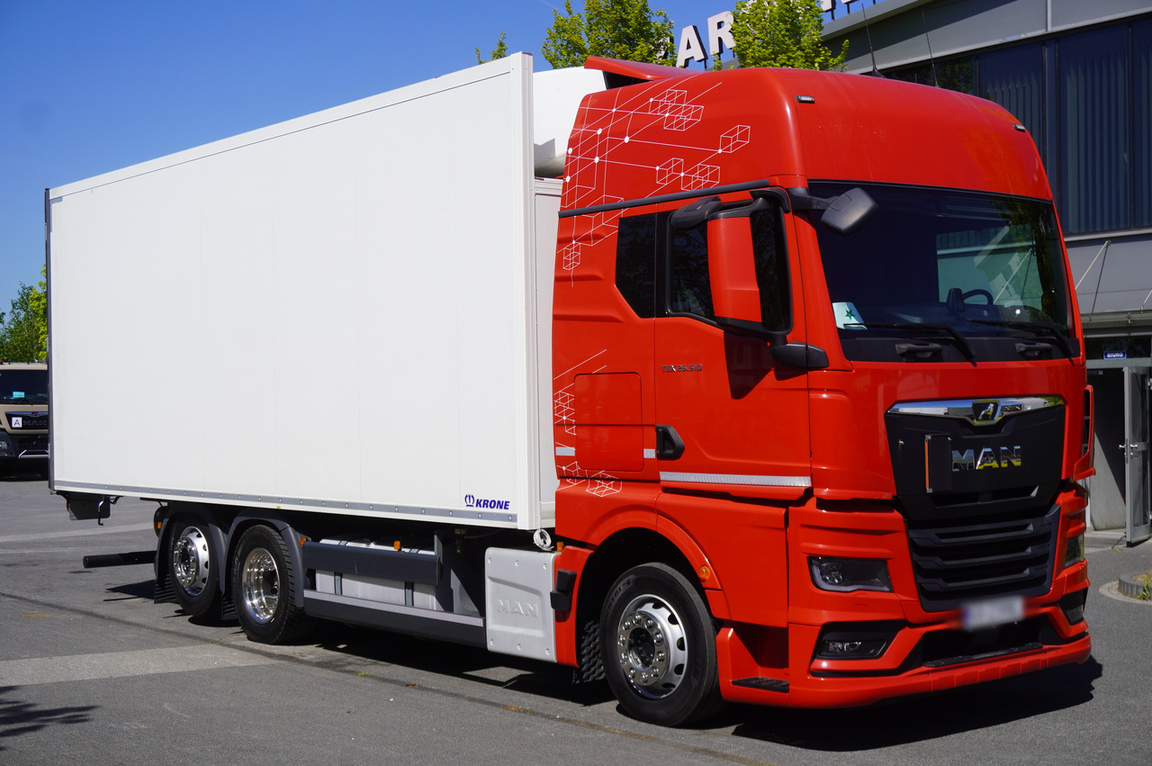MAN TGX 26.510 / 2022 / New Krone refrigerator bitemperature / Dopplestock / Carrier Supra 1150 MT / 4 units - Kühlkoffer LKW: das Bild 1 MAN TGX 26.510 / 2022 / New Krone refrigerator bitemperature / Dopplestock / Carrier Supra 1150 MT / 4 units - Kühlkoffer LKW: das Bild 1