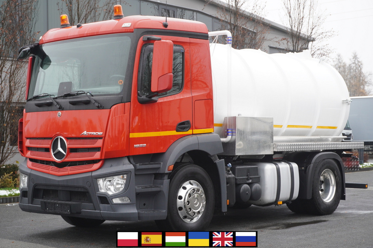 MERCEDES-BENZ Actros 1833 / 260 tho. km / NEW septic tank 11000 l - Tankwagen: das Bild 1 MERCEDES-BENZ Actros 1833 / 260 tho. km / NEW septic tank 11000 l - Tankwagen: das Bild 1