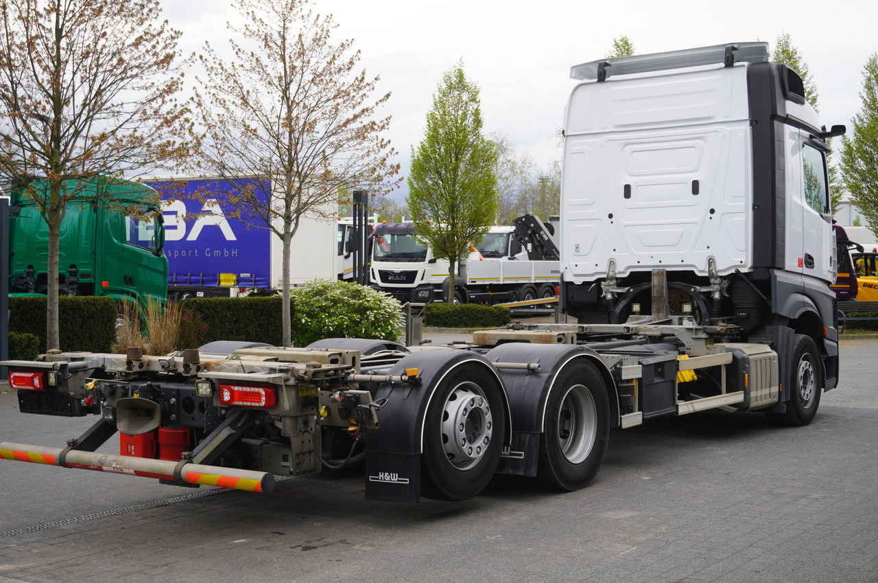 MERCEDES-BENZ Actros 2545 / 2021 / BDF / sleeper cab - Containerwagen/ Wechselfahrgestell LKW: das Bild 5 MERCEDES-BENZ Actros 2545 / 2021 / BDF / sleeper cab - Containerwagen/ Wechselfahrgestell LKW: das Bild 5