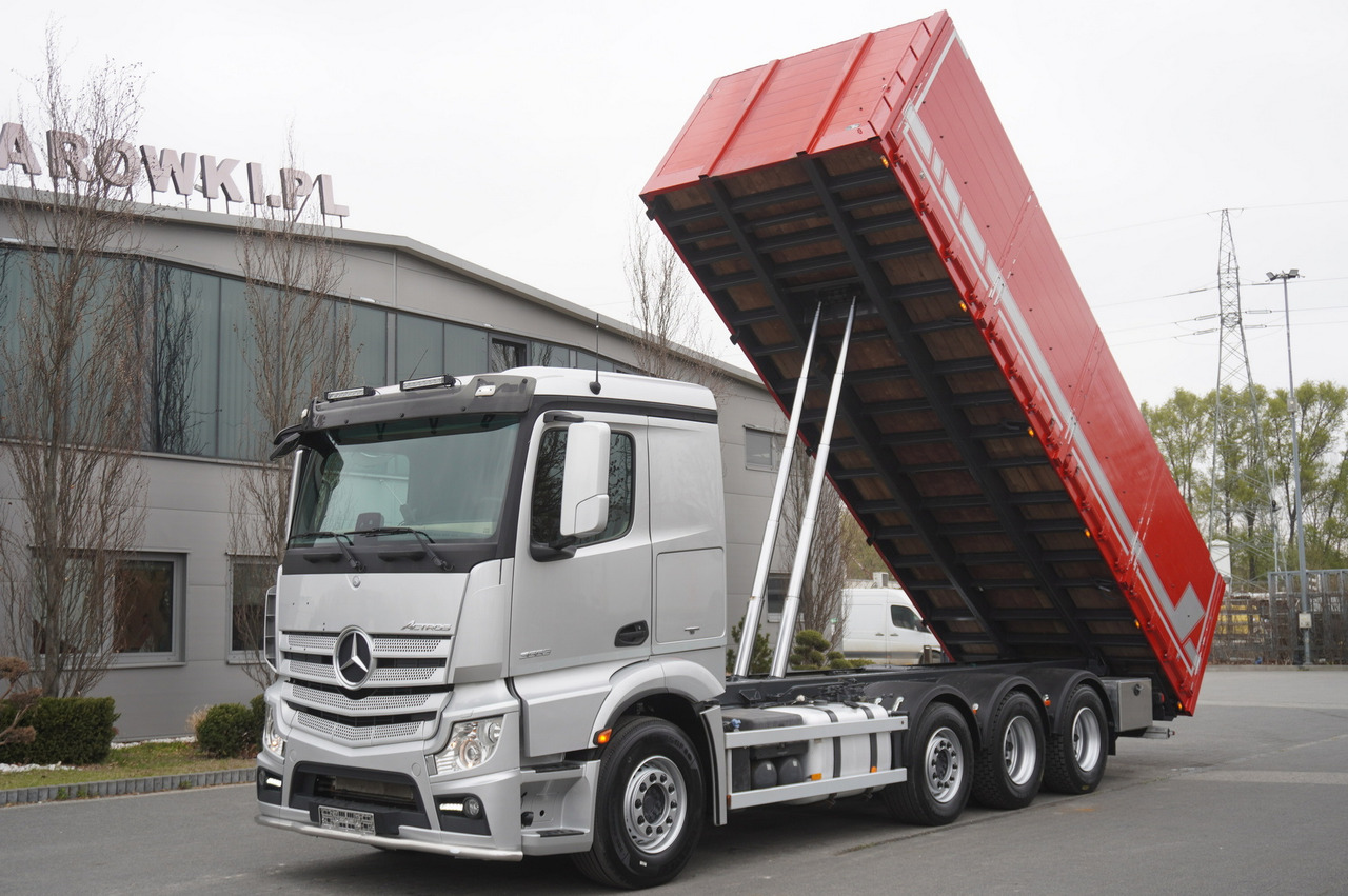 MERCEDES-BENZ Actros 3563 8x4 / Tipper for grain 20 t load capacity - Pritsche LKW: das Bild 1 MERCEDES-BENZ Actros 3563 8x4 / Tipper for grain 20 t load capacity - Pritsche LKW: das Bild 1