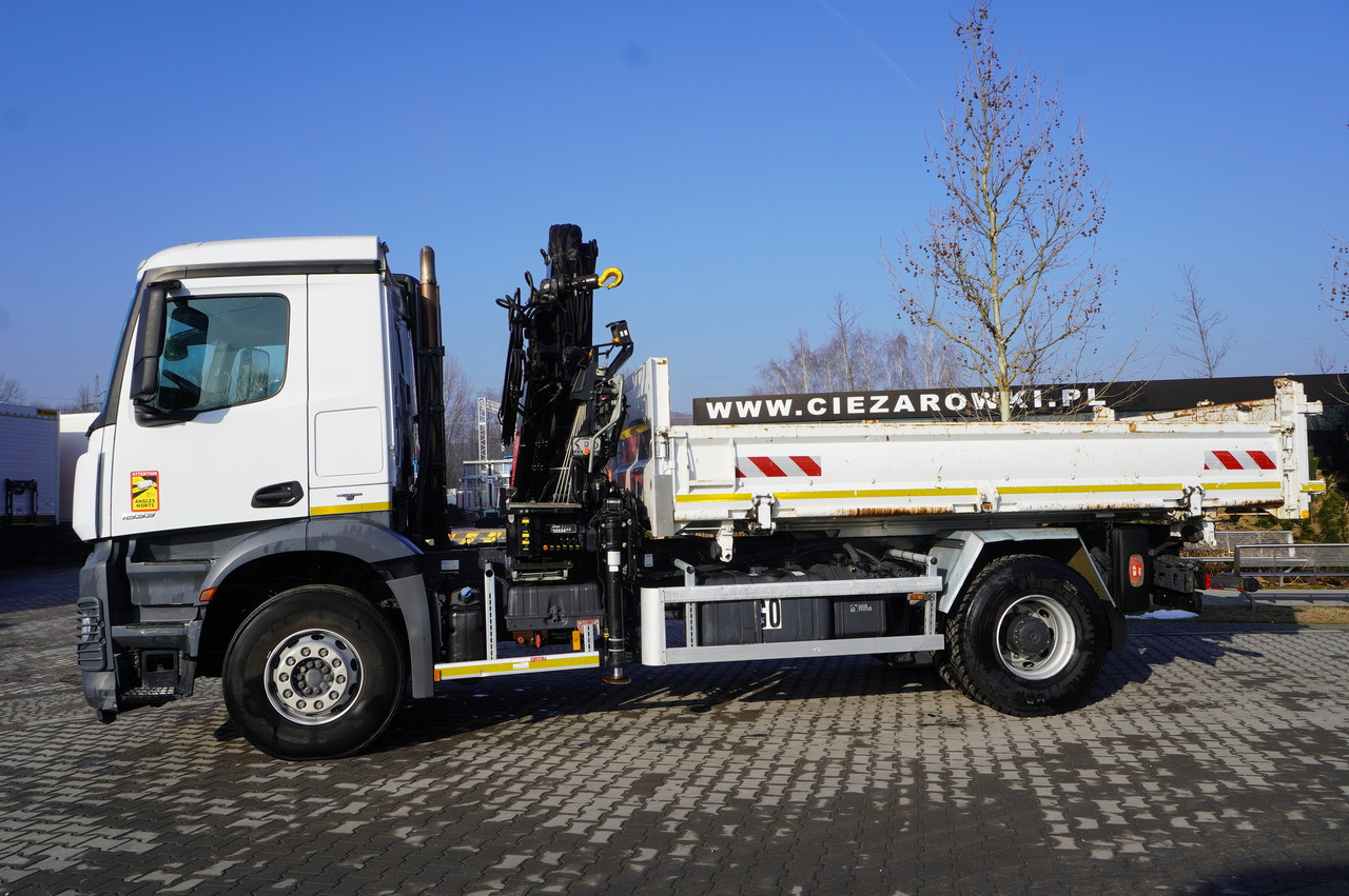 MERCEDES-BENZ Arocs 1833 / 87,000 km!!! / Hds HIAB X-DUO 128 B-2 / three-sided tipper - Pritsche LKW, Autokran: das Bild 4 MERCEDES-BENZ Arocs 1833 / 87,000 km!!! / Hds HIAB X-DUO 128 B-2 / three-sided tipper - Pritsche LKW, Autokran: das Bild 4