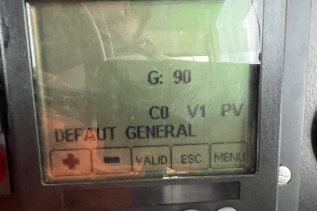 Terminaltraktor NICOLAS ASM14.4-4.1 terminal tractor 8x2x8 / 200 MTH: das Bild 11