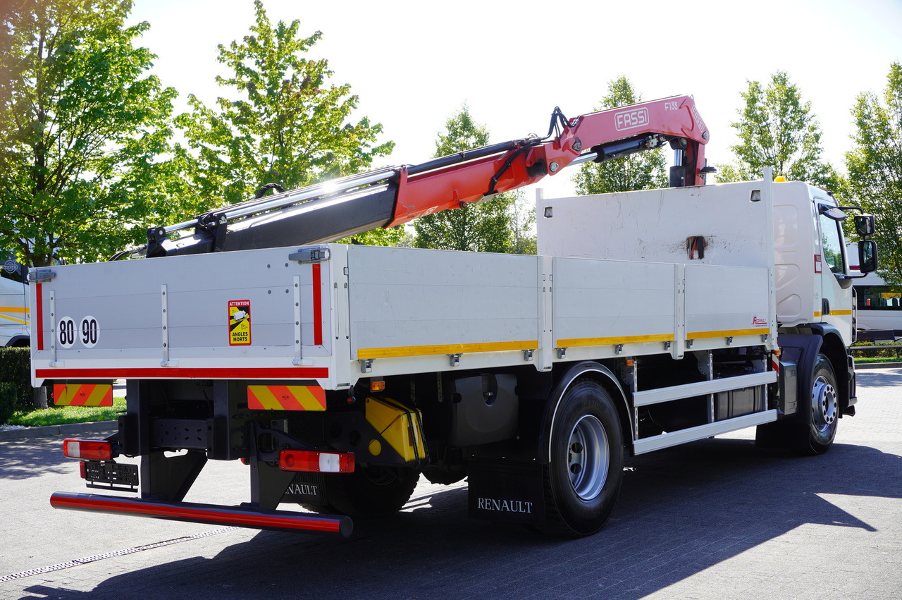 RENAULT C280 DTI 8 / FASSI crane 5.6 T / range 8 m / Flatbed 15 EPAL - Pritsche LKW, Autokran: das Bild 4 RENAULT C280 DTI 8 / FASSI crane 5.6 T / range 8 m / Flatbed 15 EPAL - Pritsche LKW, Autokran: das Bild 4