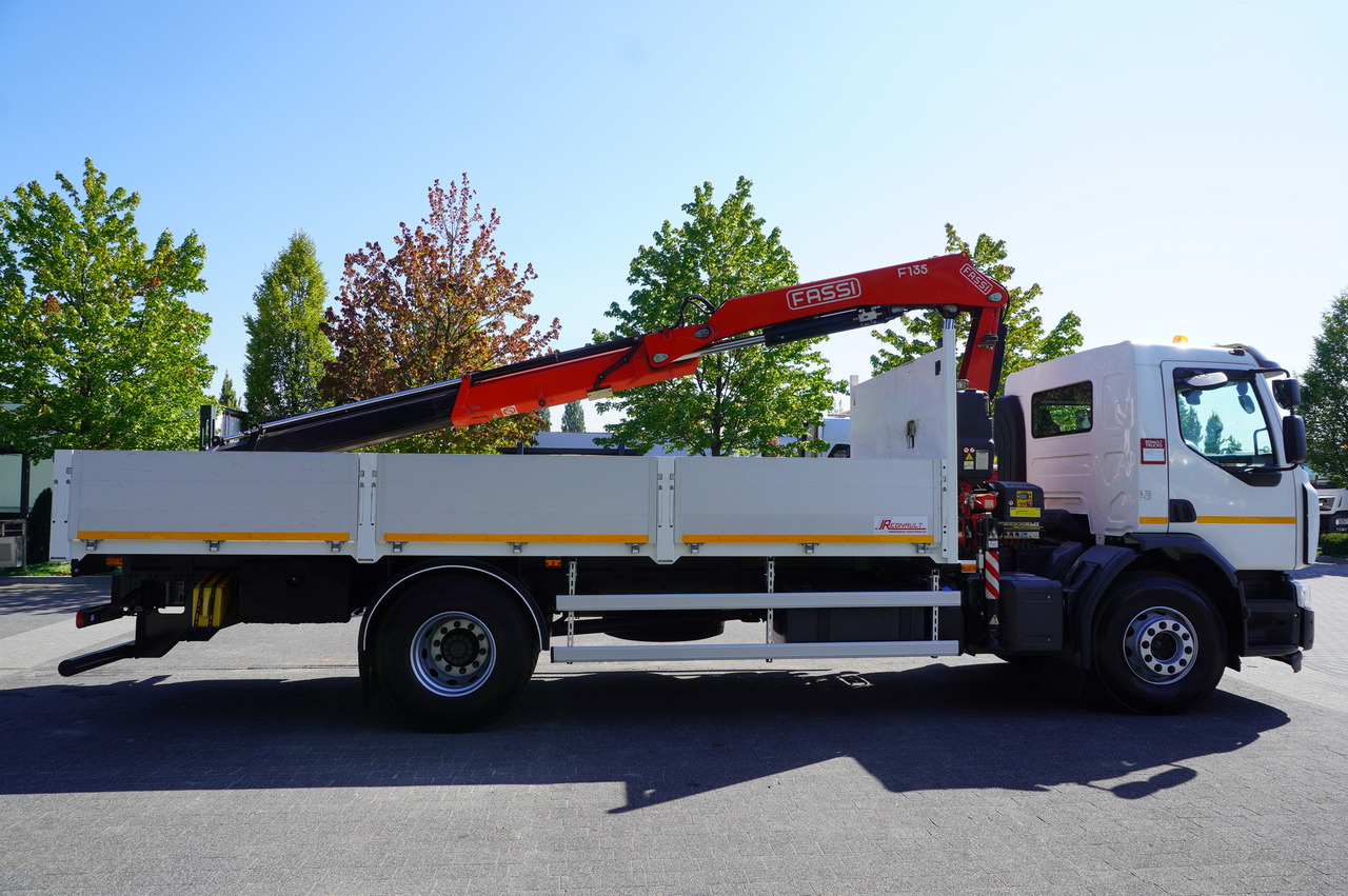 Pritsche LKW, Autokran RENAULT C280 DTI 8 / FASSI crane 5.6 T / range 8 m / Flatbed 15 EPAL: das Bild 6