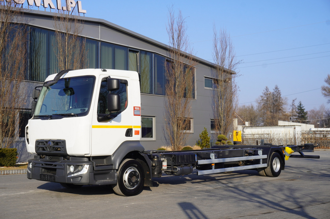 RENAULT D12 / 180,000 km / frame 9.15 m - Fahrgestell LKW: das Bild 1 RENAULT D12 / 180,000 km / frame 9.15 m - Fahrgestell LKW: das Bild 1