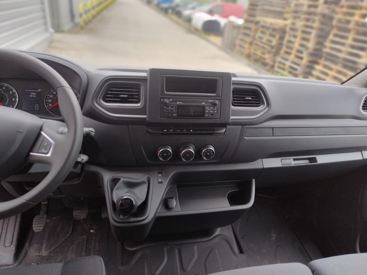 RENAULT Master / BRAND NEW Box van - Koffer Transporter: das Bild 4 RENAULT Master / BRAND NEW Box van - Koffer Transporter: das Bild 4