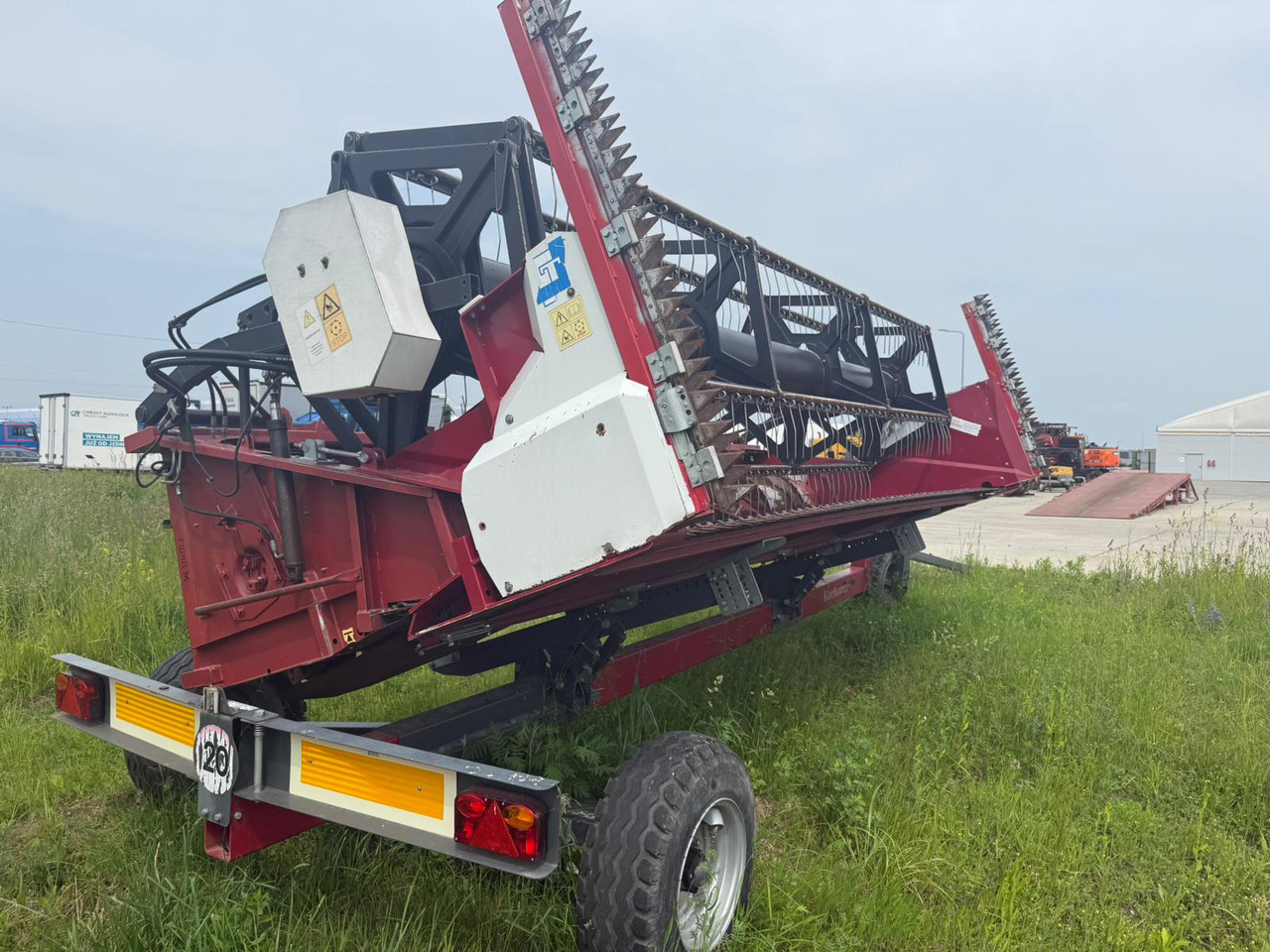 ROSTSELMASH VECTOR 425 RSM-101 grain harvester + Header 5 m + rapeseed harvesting extension / 2300 MTH – Leasing ROSTSELMASH VECTOR 425 RSM-101 grain harvester + Header 5 m + rapeseed harvesting extension / 2300 MTH: das Bild 22