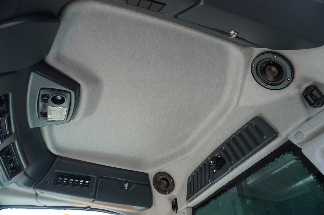 Mähdrescher ROSTSELMASH VECTOR 425 RSM-101 grain harvester + Header 5 m + rapeseed harvesting extension / 2300 MTH: das Bild 22