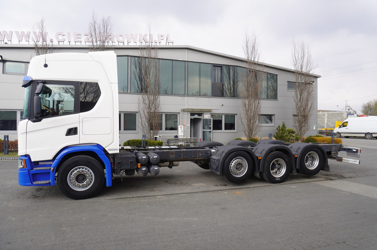 SCANIA G500 8x2 / 2nd axis steered / Chassis 8.35 m / 2021 - Fahrgestell LKW: das Bild 3 SCANIA G500 8x2 / 2nd axis steered / Chassis 8.35 m / 2021 - Fahrgestell LKW: das Bild 3