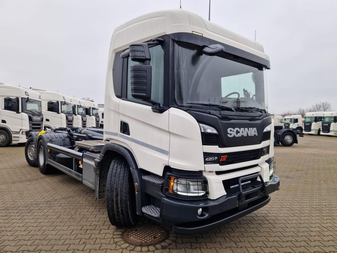 SCANIA P420 B6x2*4 / Meiller Kipper Tectrum RS 21 hooklift / 2025 / no mileage! - Abrollkipper: das Bild 2 SCANIA P420 B6x2*4 / Meiller Kipper Tectrum RS 21 hooklift / 2025 / no mileage! - Abrollkipper: das Bild 2