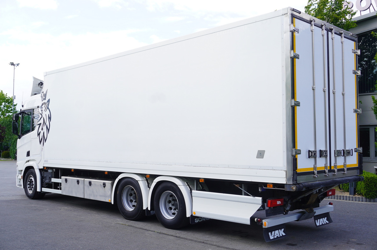 SCANIA R500 6x2 E6 refrigerated Doppelstock 40 EPAL - Kühlkoffer LKW: das Bild 3 SCANIA R500 6x2 E6 refrigerated Doppelstock 40 EPAL - Kühlkoffer LKW: das Bild 3