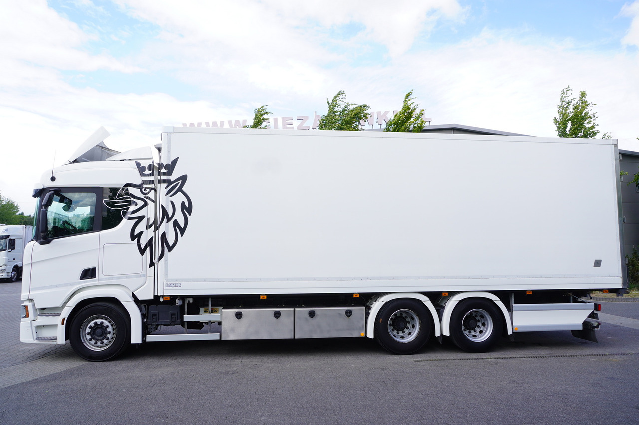 SCANIA R500 6x2 E6 refrigerated Doppelstock 40 EPAL - Kühlkoffer LKW: das Bild 2 SCANIA R500 6x2 E6 refrigerated Doppelstock 40 EPAL - Kühlkoffer LKW: das Bild 2