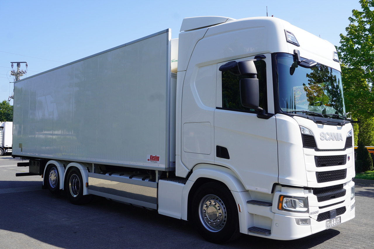 SCANIA R500 Hook-Up Refrigerated Truck KIESLING 20 EPAL / Carrier Supra 1250 Silent - Kühlkoffer LKW: das Bild 5 SCANIA R500 Hook-Up Refrigerated Truck KIESLING 20 EPAL / Carrier Supra 1250 Silent - Kühlkoffer LKW: das Bild 5