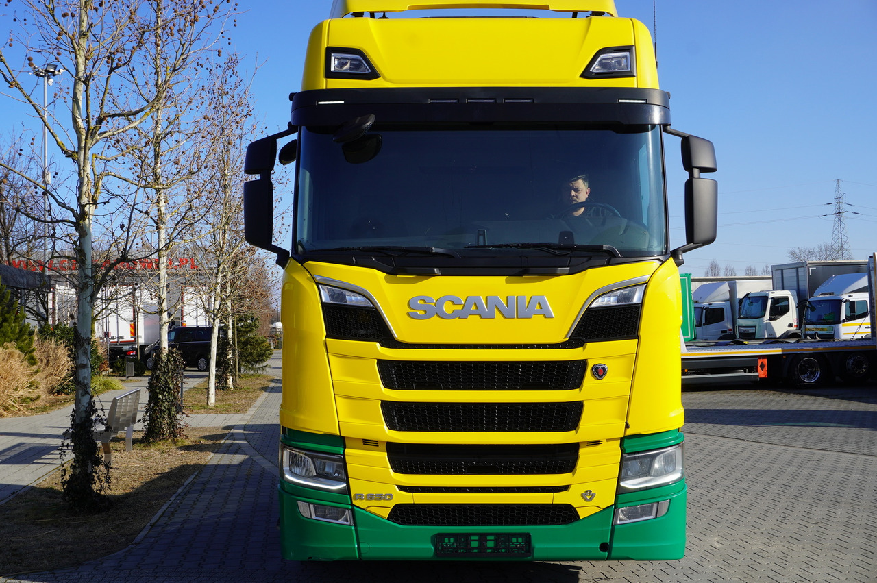SCANIA R650 V8 8x4/4 E6 / 2020 / Frame 9.7 m - Fahrgestell LKW: das Bild 3 SCANIA R650 V8 8x4/4 E6 / 2020 / Frame 9.7 m - Fahrgestell LKW: das Bild 3