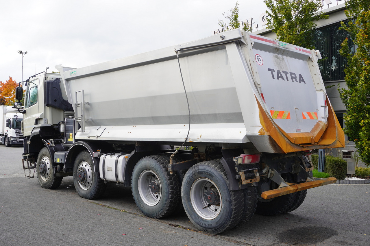 TATRA Phoenix 8x8 Twin-Steer Quad/A dump truck / 30 tho. km - Dumper Starr: das Bild 4 TATRA Phoenix 8x8 Twin-Steer Quad/A dump truck / 30 tho. km - Dumper Starr: das Bild 4